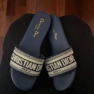 Not REAL Dior slides